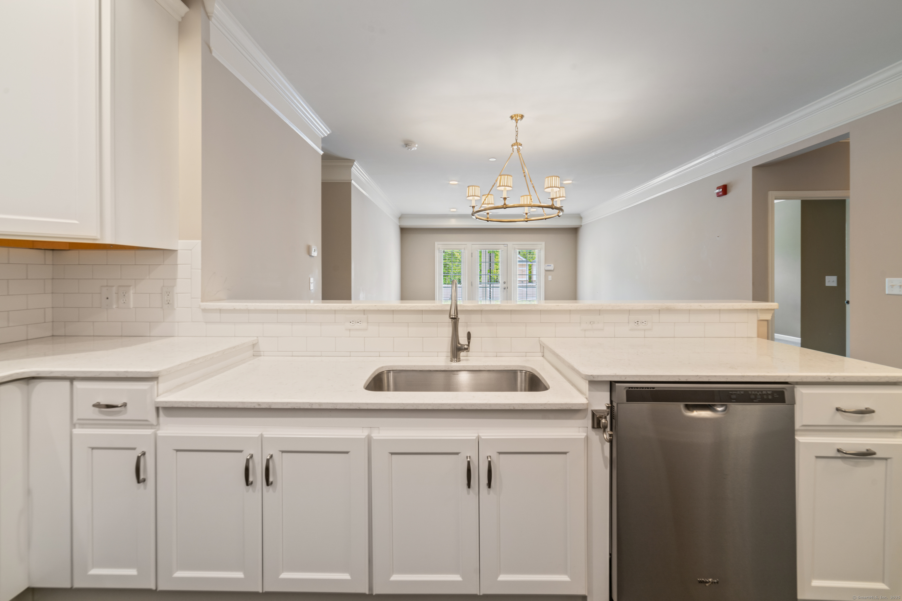 802 Center Meadow Lane 802