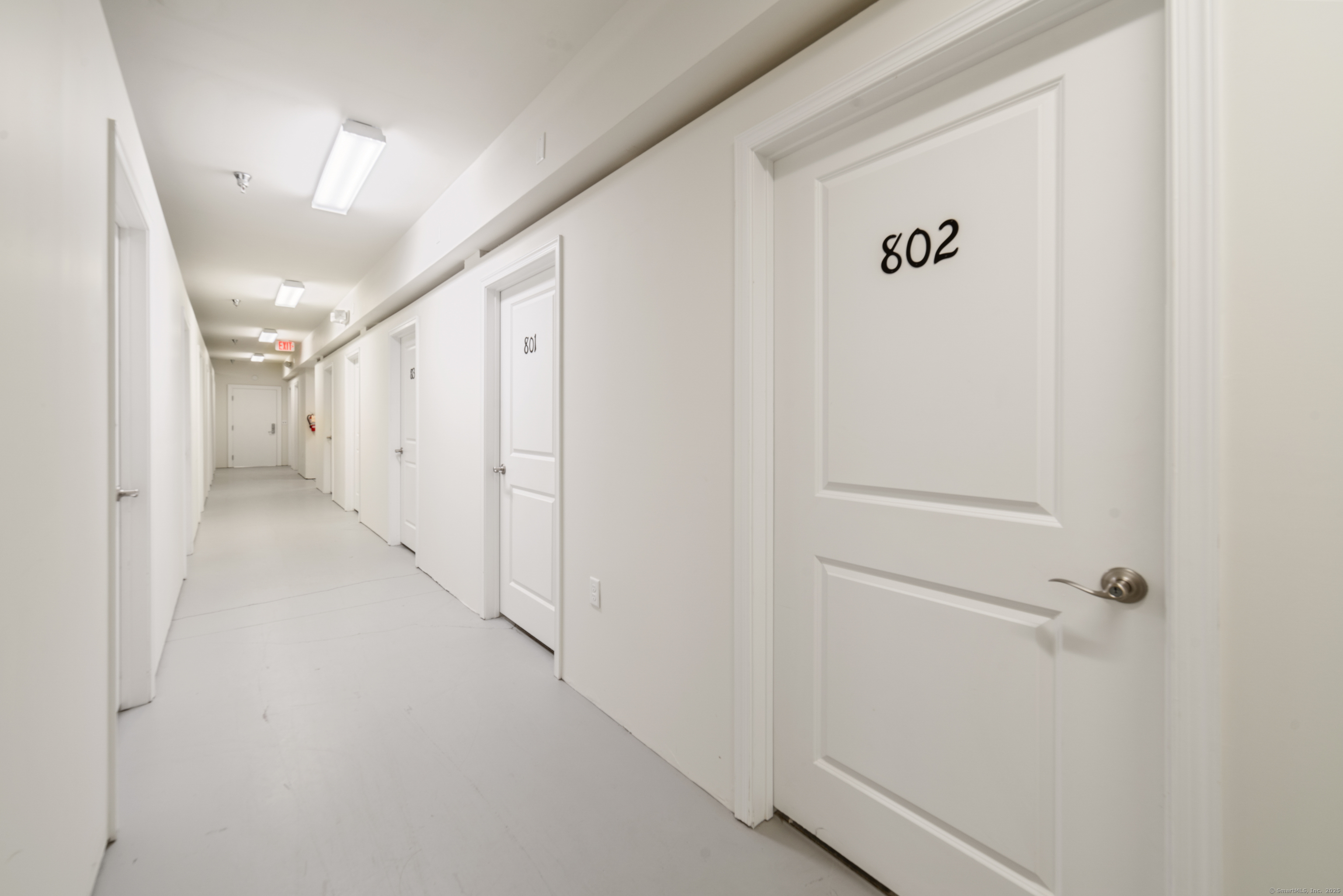 802 Center Meadow Lane #802, Danbury, Connecticut image 30
