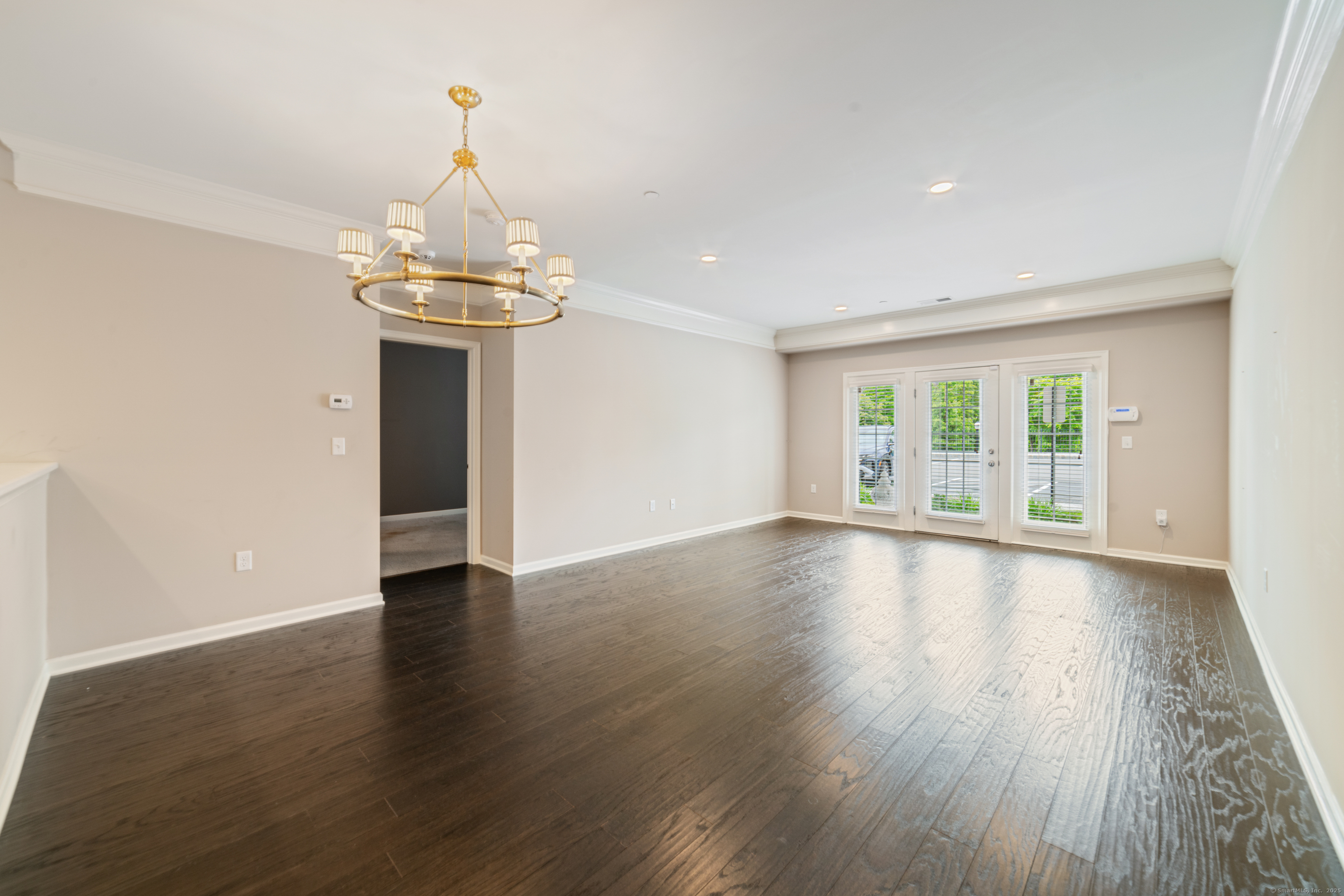 802 Center Meadow Lane #802, Danbury, Connecticut image 8