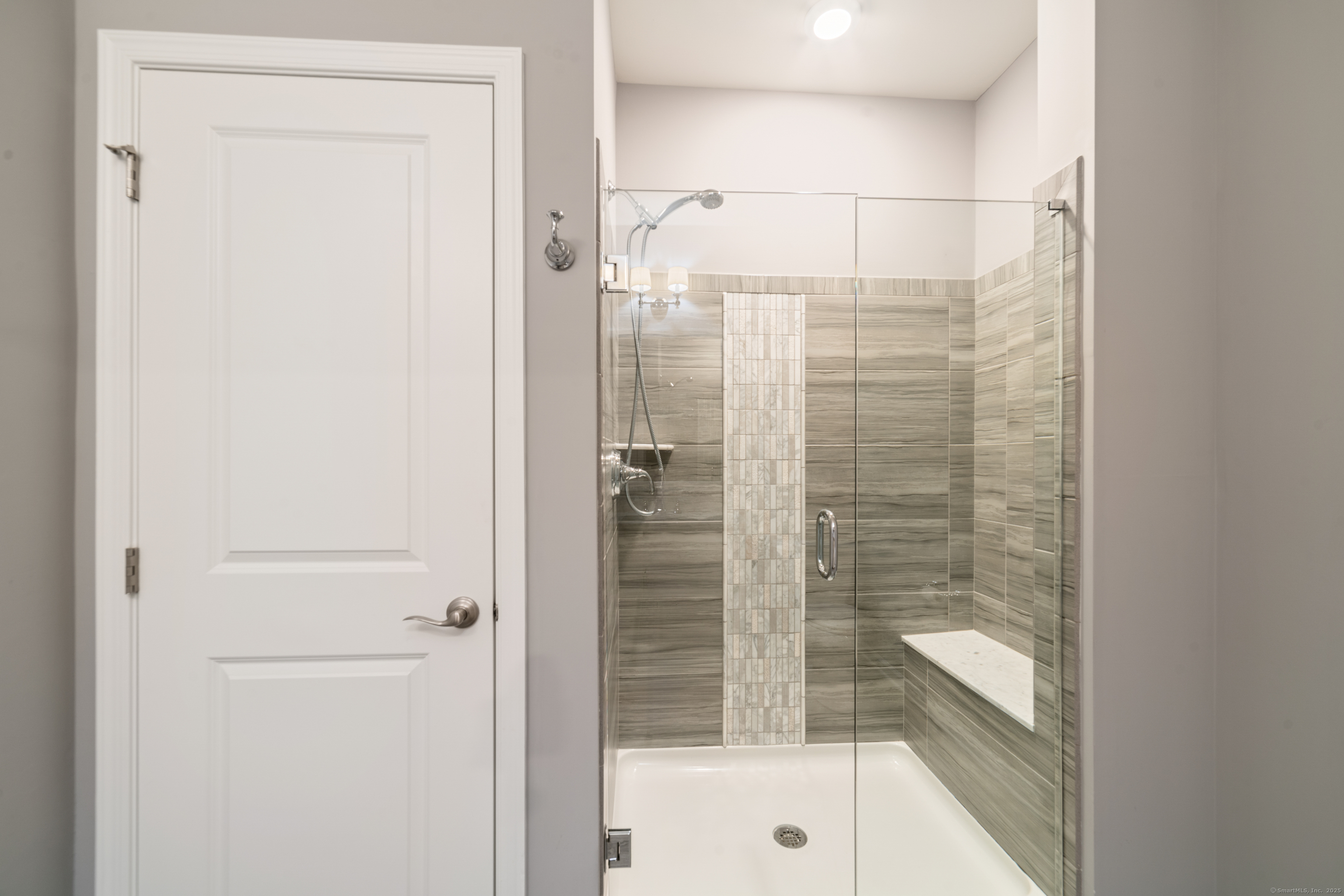 802 Center Meadow Lane #802, Danbury, Connecticut image 20