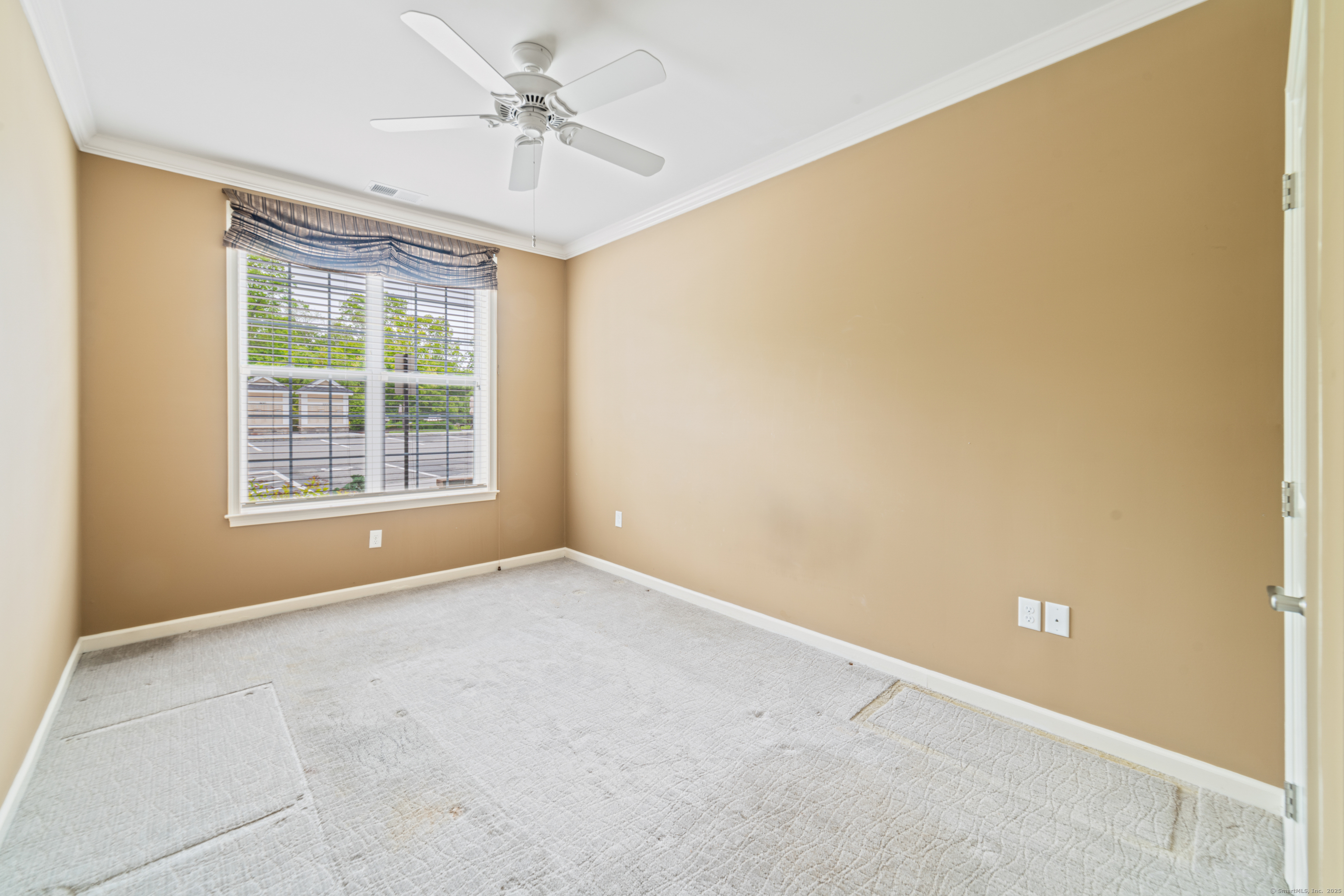 802 Center Meadow Lane #802, Danbury, Connecticut image 23