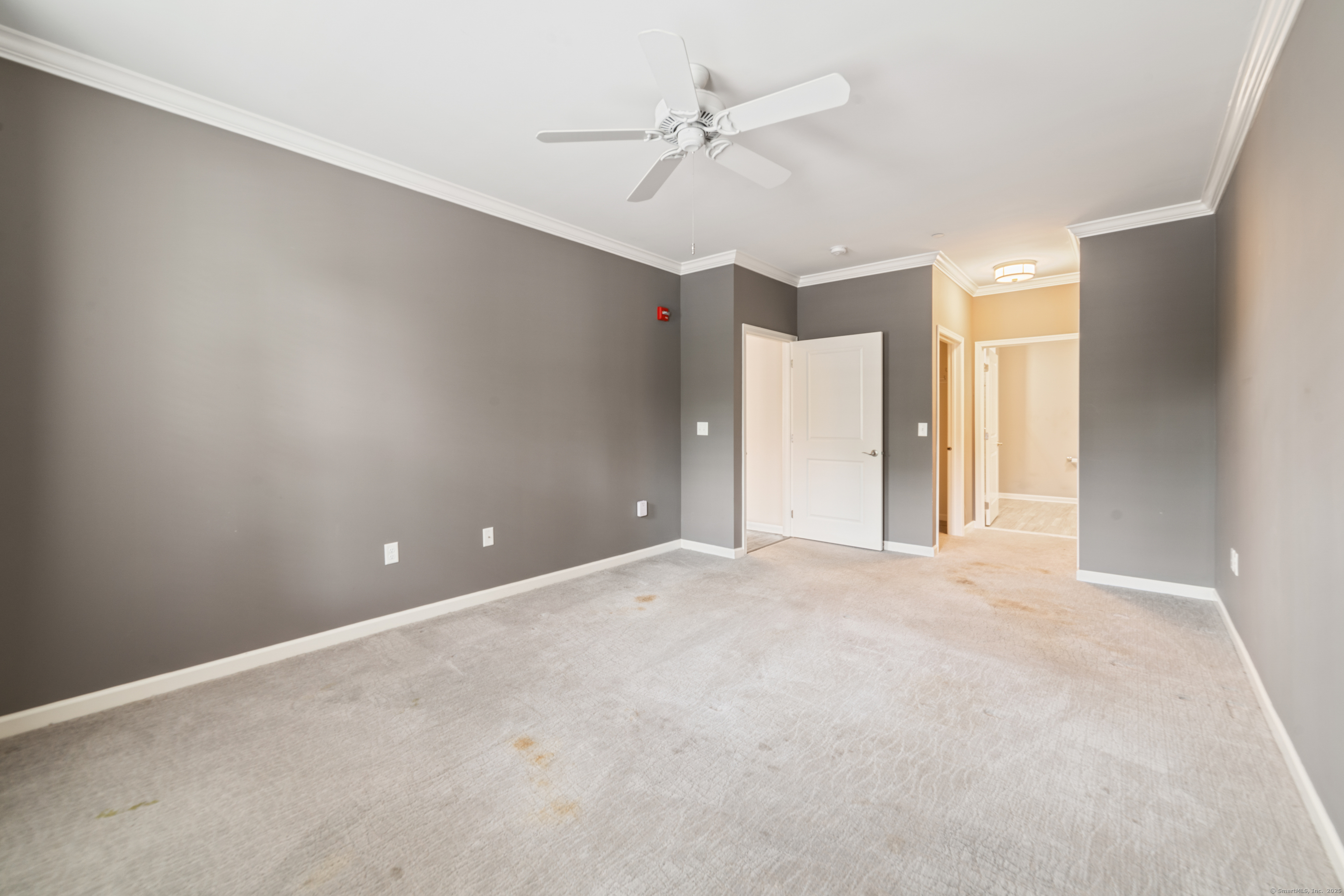 802 Center Meadow Lane #802, Danbury, Connecticut image 16