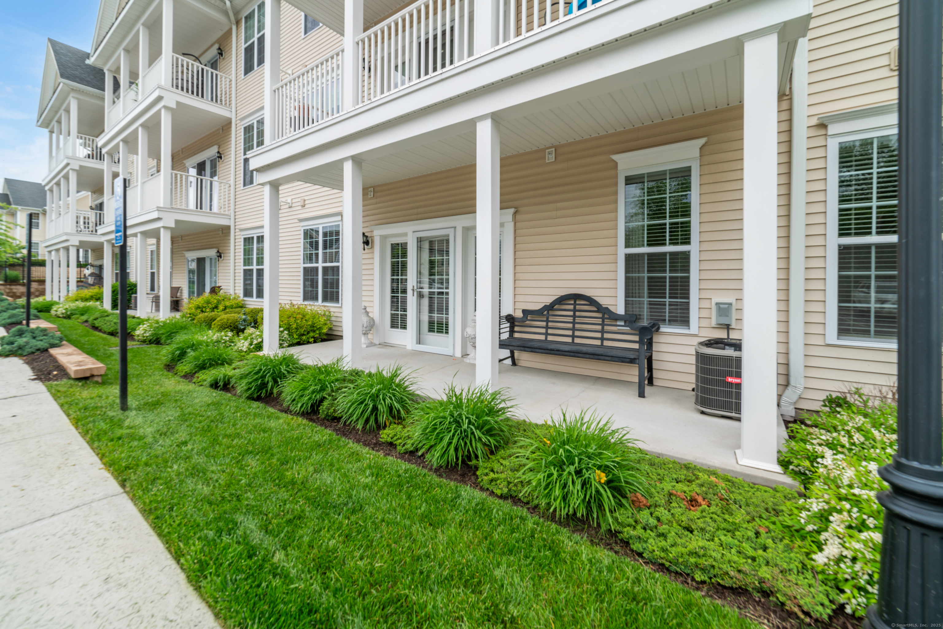 802 Center Meadow Lane #802, Danbury, Connecticut image 33