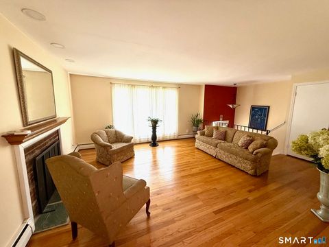 Tiny photo for 6 Yankee Peddler Path, Madison, CT 06443 (MLS # 24168790)