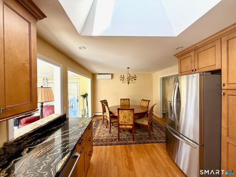 Tiny photo for 6 Yankee Peddler Path, Madison, CT 06443 (MLS # 24168790)