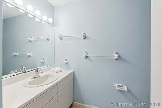 15 Ethan Drive, Windsor, Connecticut image 20