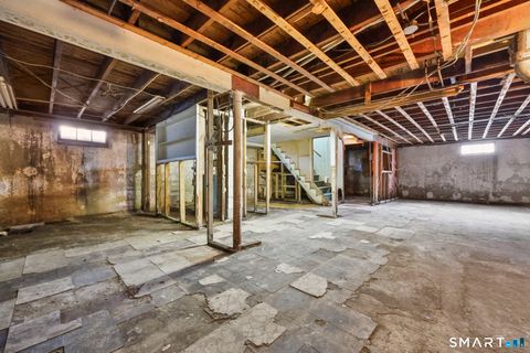 Tiny photo for 51 Fair Sailing Road, West Haven, CT 06516 (MLS # 24167109)