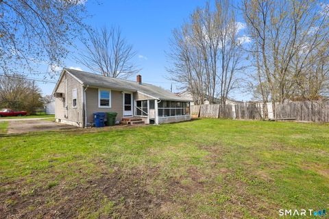 Tiny photo for 51 Fair Sailing Road, West Haven, CT 06516 (MLS # 24167109)