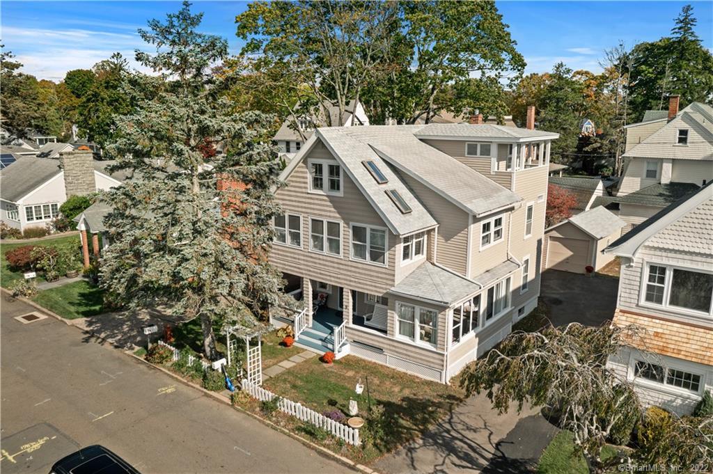 Photo 1 of 39 of 9 Crescent Bluff Avenue house