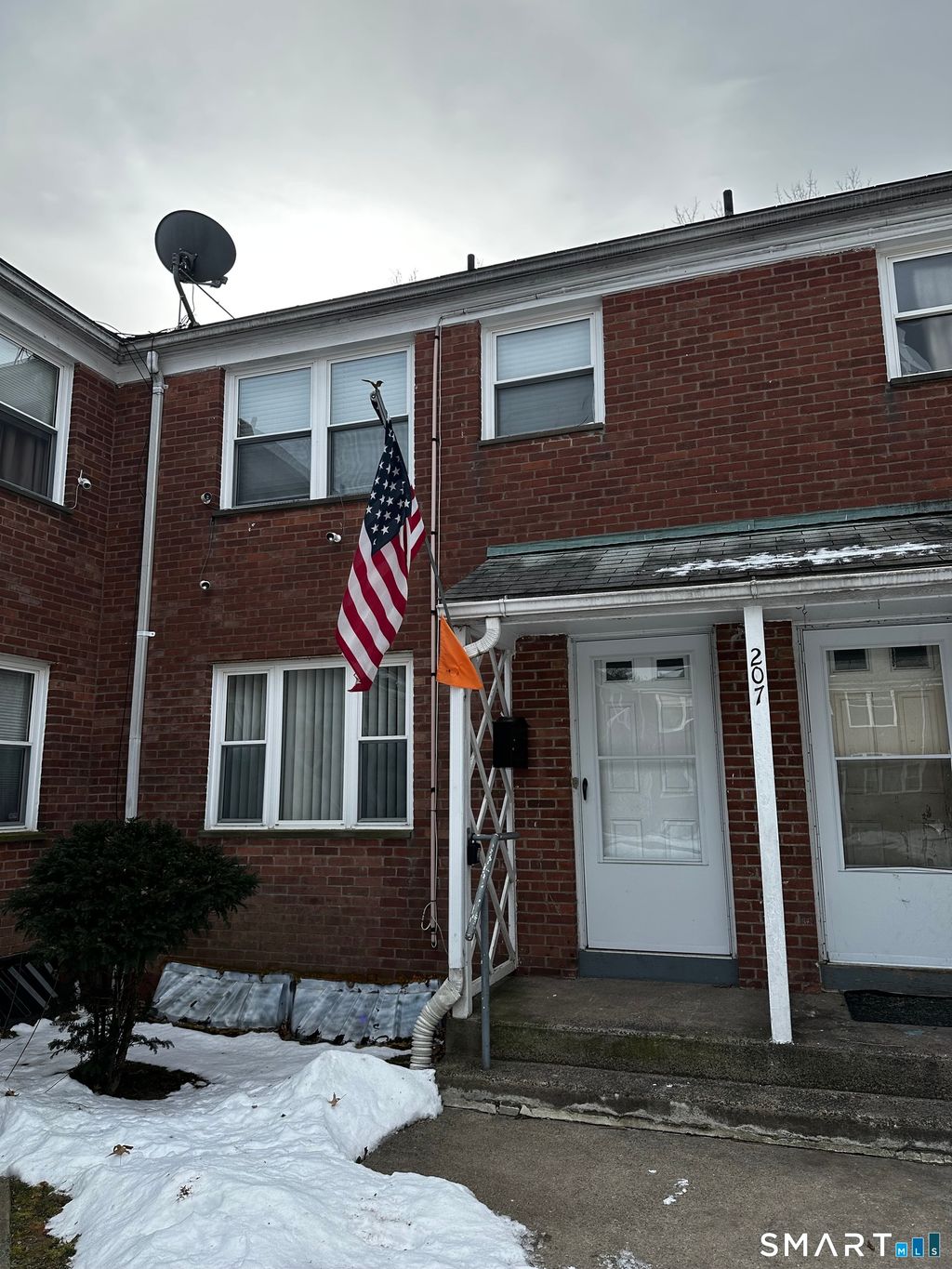 Photo of 207 Franklin Road #207, Hamden, CT 06517 (MLS # 24146668)