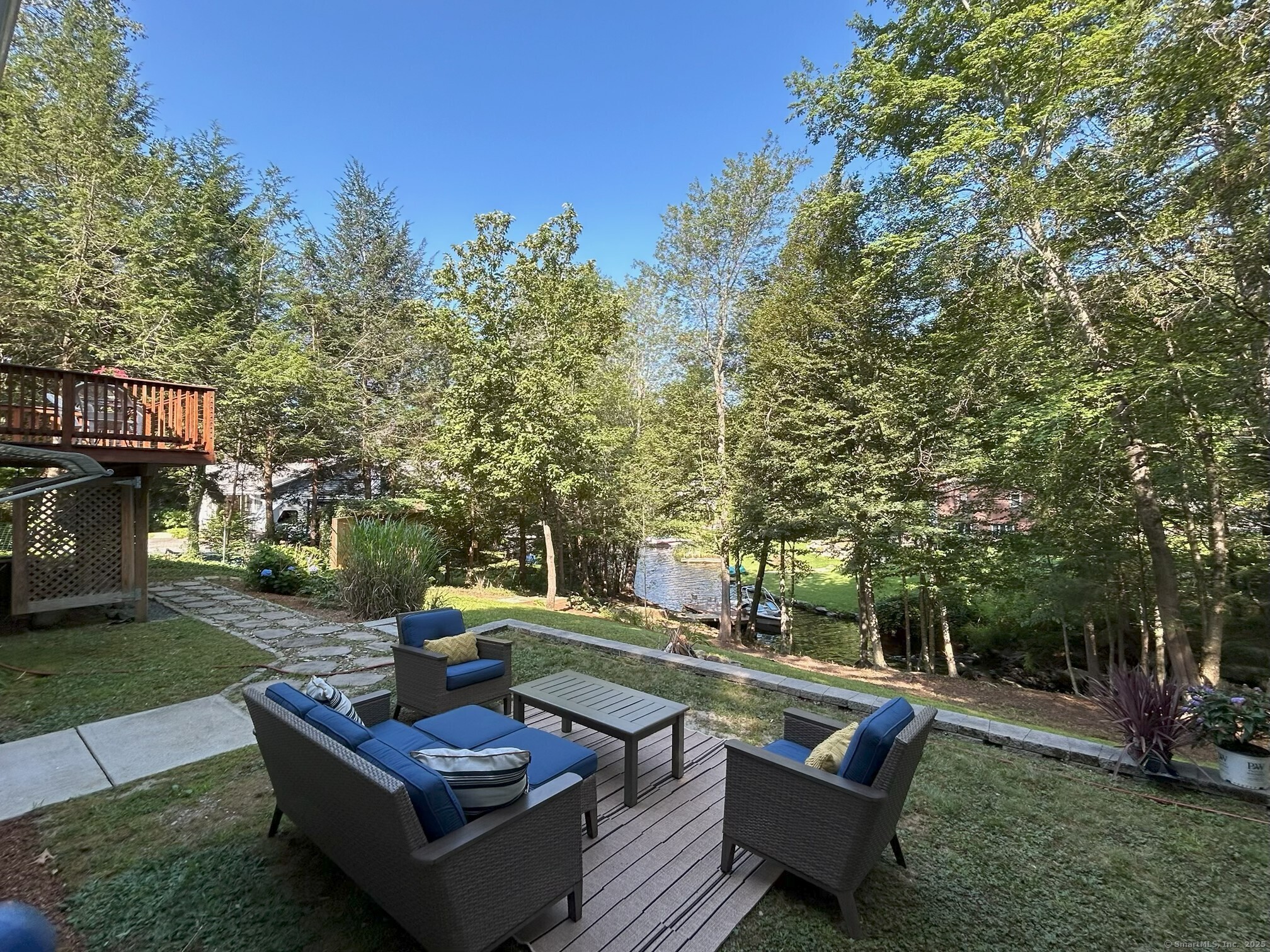 1 Laurel Hill Drive