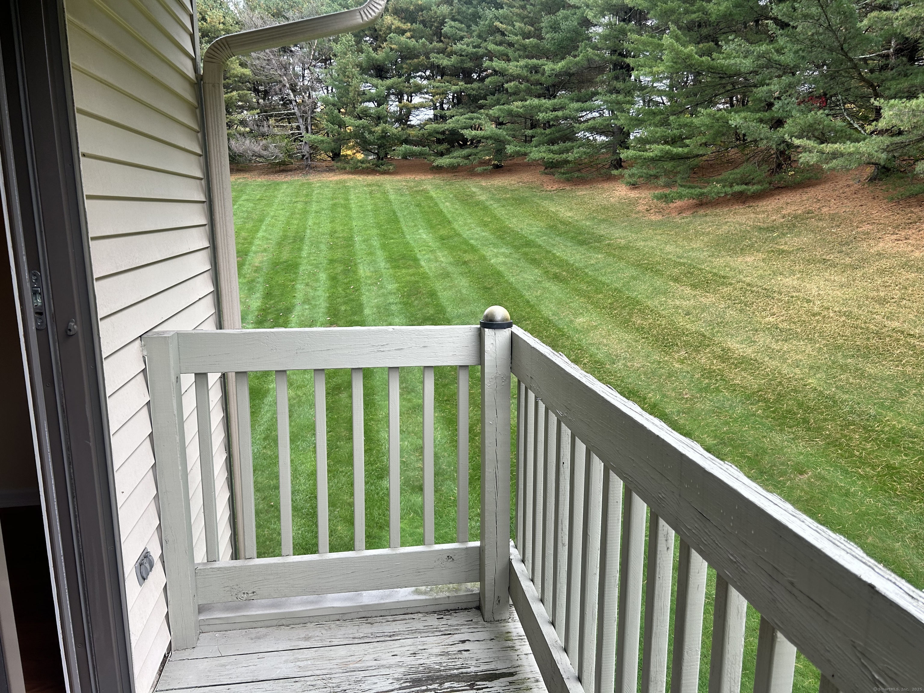 1102 Summer Hill Drive 1102
