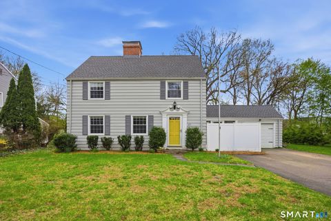 Photo of 27 Fairfield Road, West Hartford, CT 06117 (MLS # 24167385)