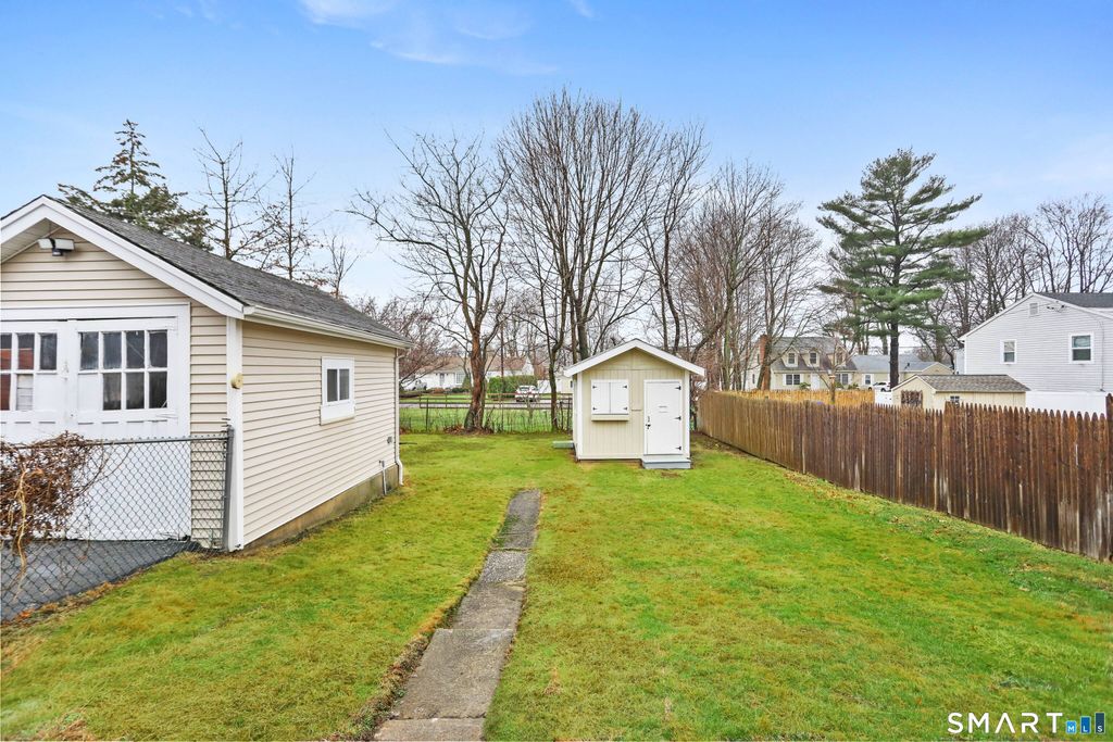 Photo of 17 Reservoir Avenue, Norwalk, CT 06850 (MLS # 24160083)