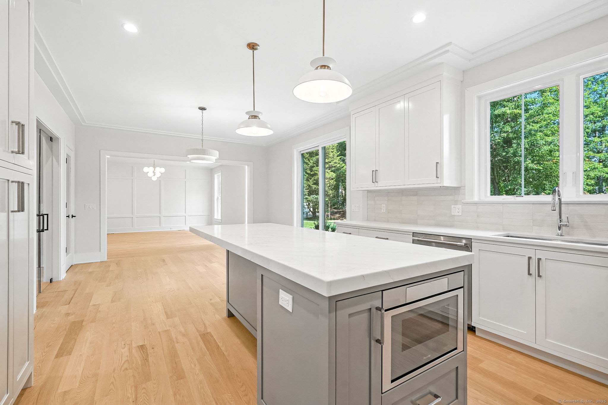 28 Pin Oak Court