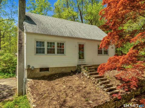 Photo of 89 Lighthouse Road, Woodbury, CT 06798 (MLS # 24174349)