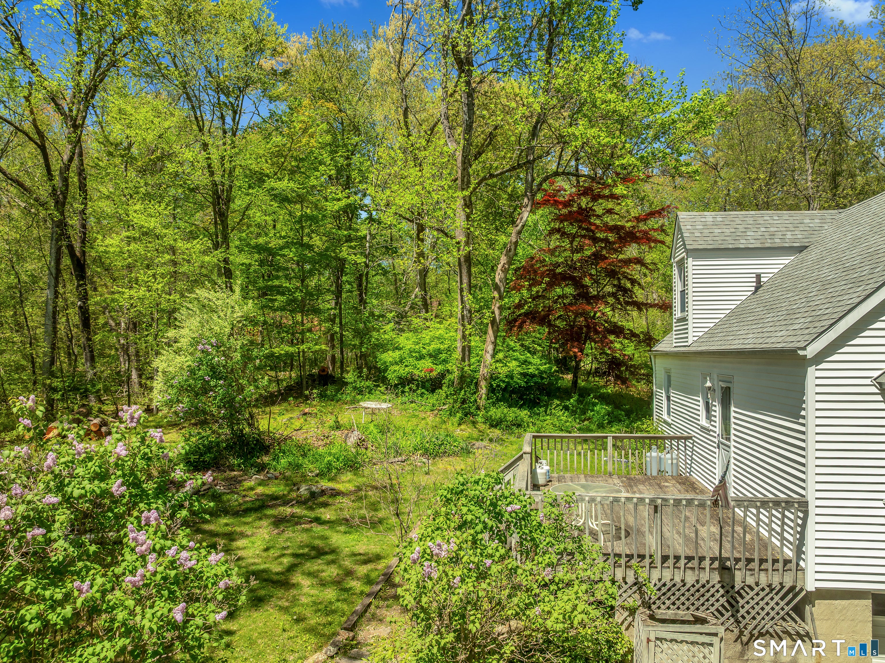 89 Lighthouse Road