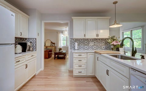 Condo For Rent - 9 Canterbury Road #9<br/> Hamden, CT 06514