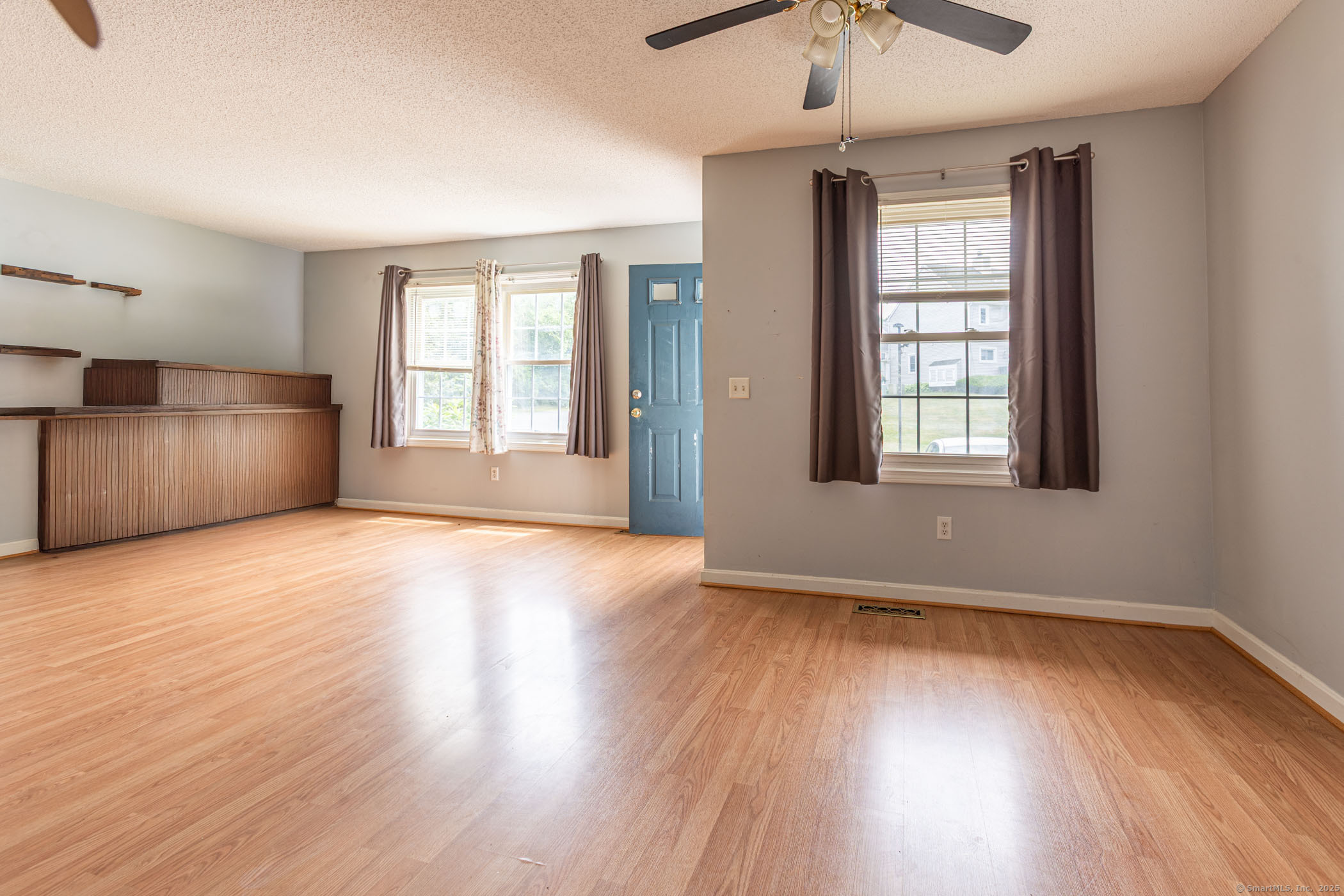 286 Laura Boulevard 286