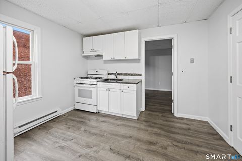 Tiny photo for 70 CENTER Street #5, Wallingford, CT 06492 (MLS # 24169756)