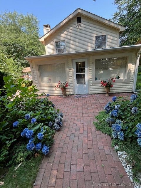 A home in Old Lyme