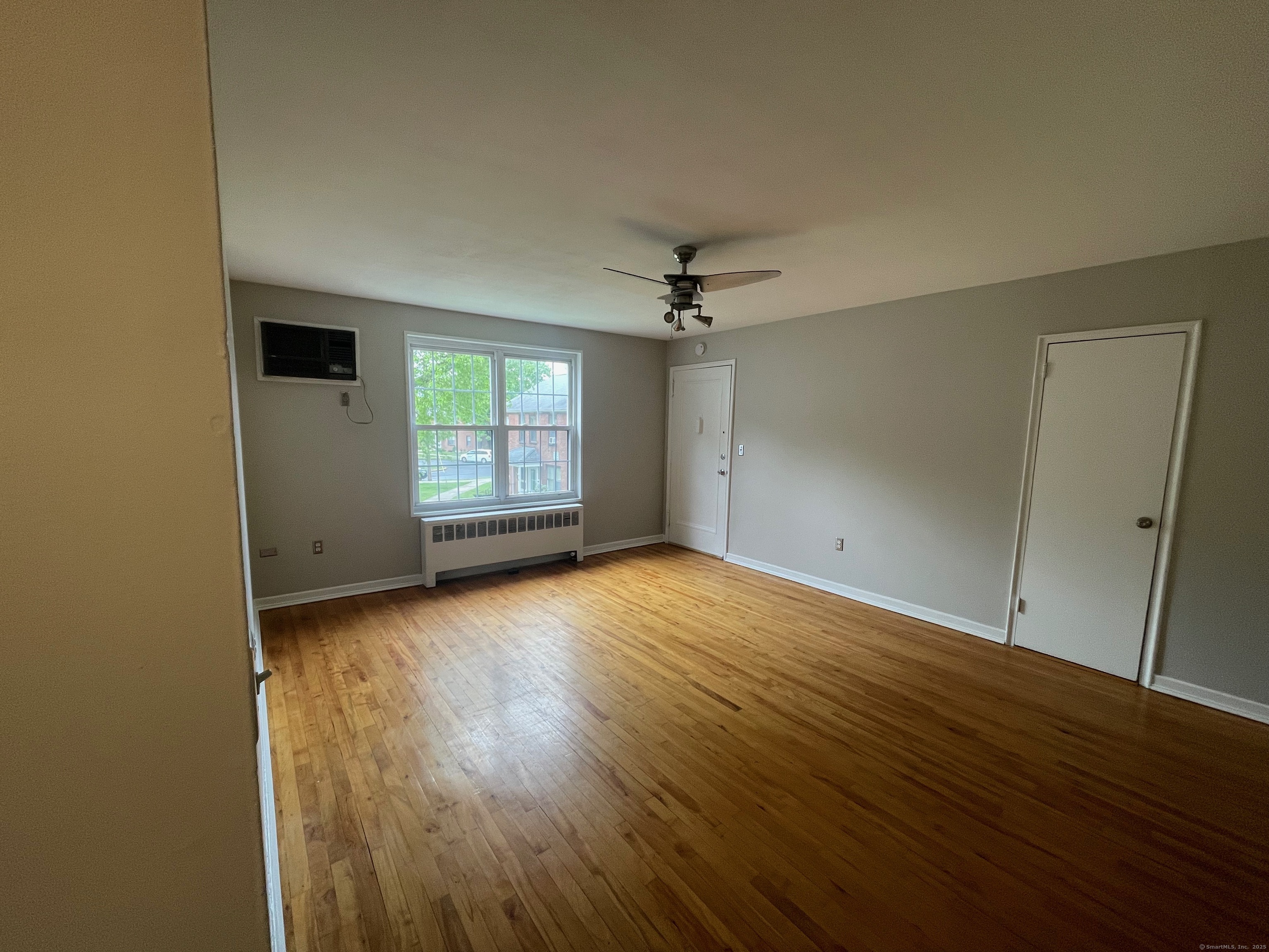 67 Mencel Circle #D, Bridgeport, Connecticut image 5