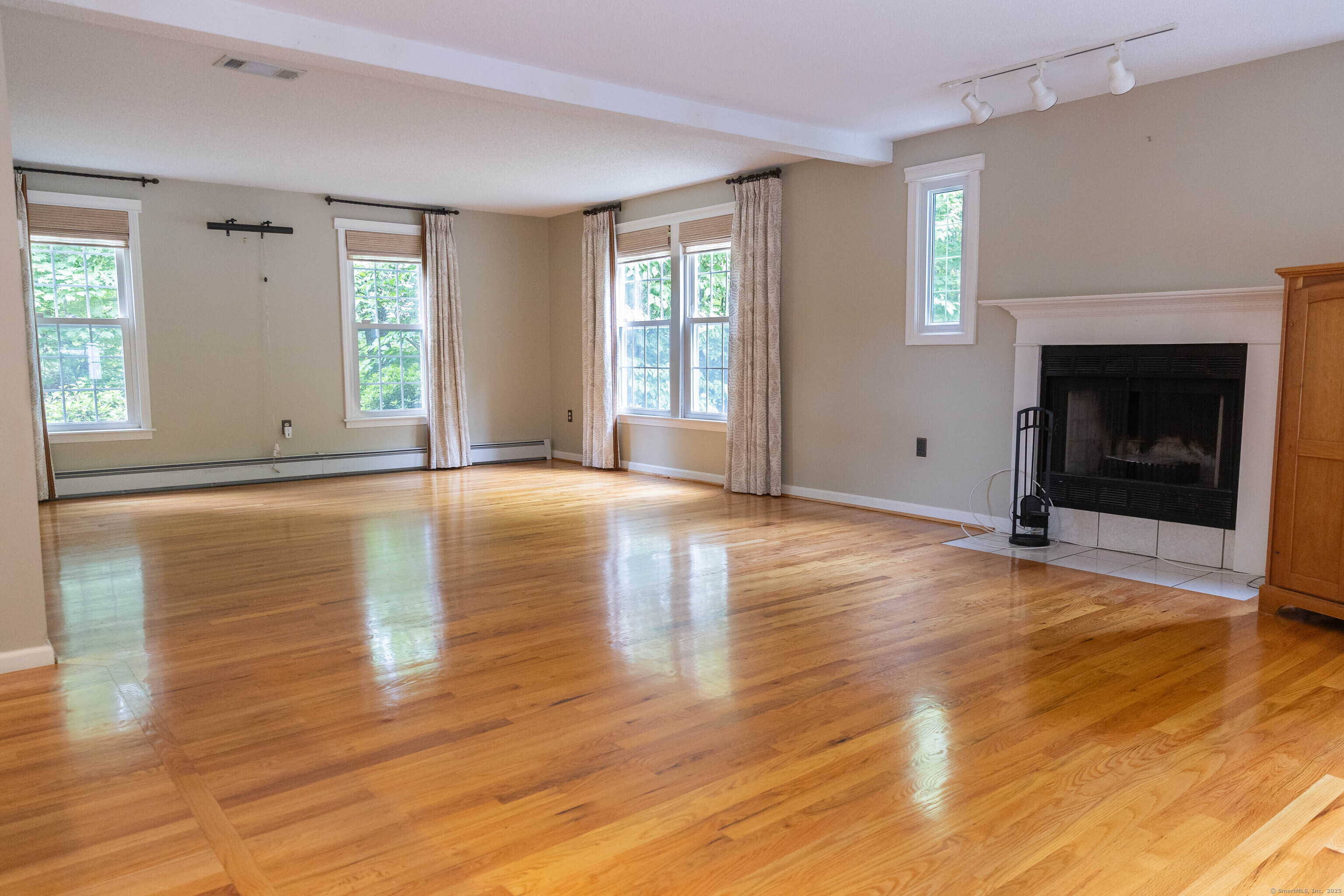 613 Ridgewood Road, Middletown, Connecticut image 19