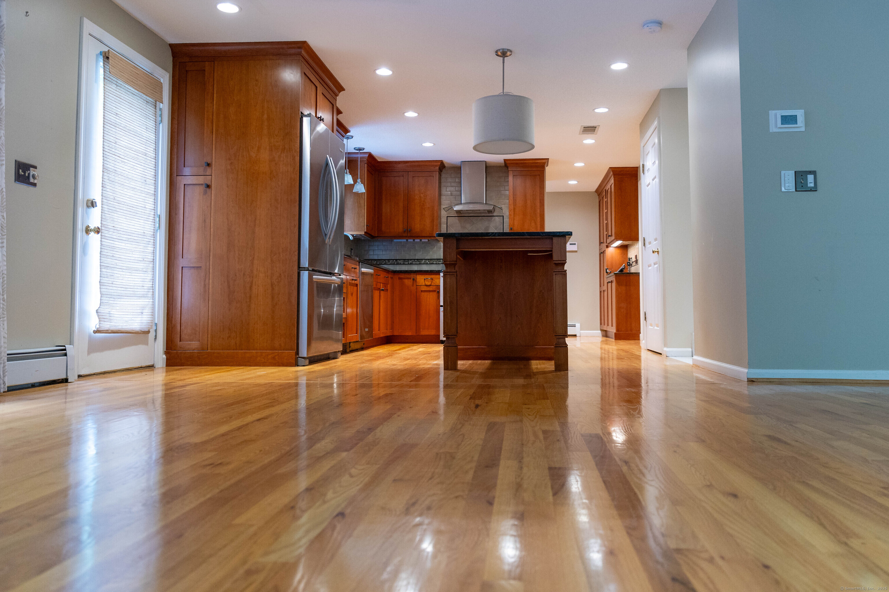 613 Ridgewood Road, Middletown, Connecticut image 10