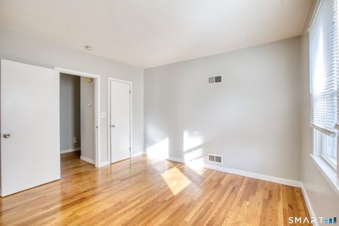 Tiny photo for 24 Hollow Wood Lane #1, Greenwich, CT 06831 (MLS # 24150228)