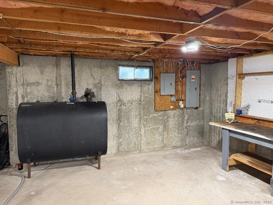 Ledyard, Connecticut 06339, United States, 3 Bedrooms Bedrooms, ,2 BathroomsBathrooms,Residential,Coming Soon,218914