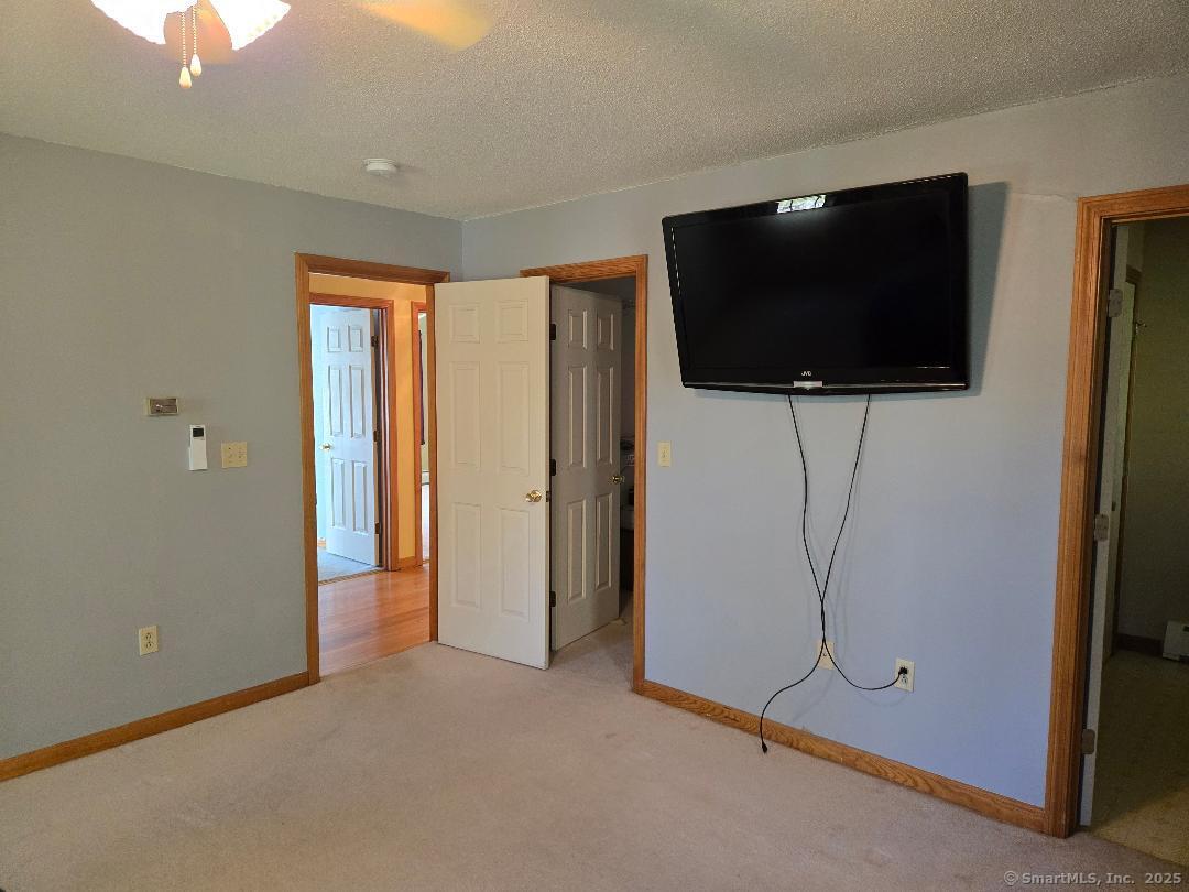 Ledyard, Connecticut 06339, United States, 3 Bedrooms Bedrooms, ,2 BathroomsBathrooms,Residential,Coming Soon,218914