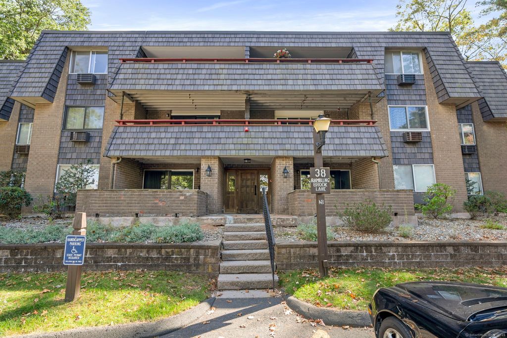 Photo of 38 Rambling Brook Lane #A2, Glastonbury, CT 06033 (MLS # 24131160)