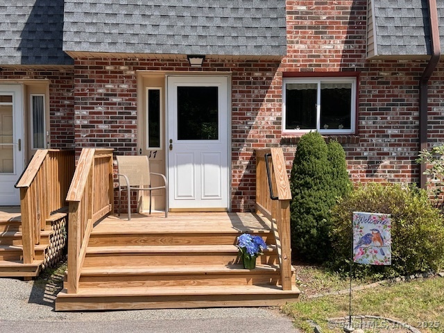 231 Boston Post Road 17