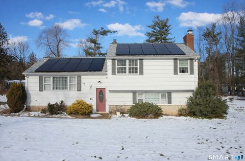 Photo of 384 Middletown Avenue, North Haven, CT 06473 (MLS # 24146614)