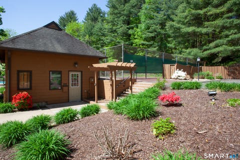 Tiny photo for 6 Stratford Park #6, Bloomfield, CT 06002 (MLS # 24197759)