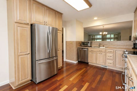 Tiny photo for 6 Stratford Park #6, Bloomfield, CT 06002 (MLS # 24197759)