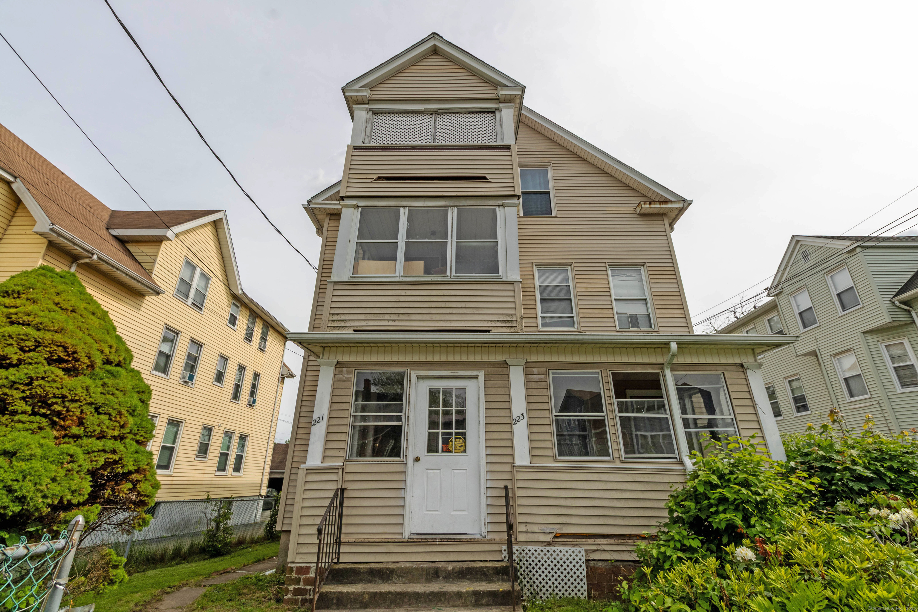 221 White Street