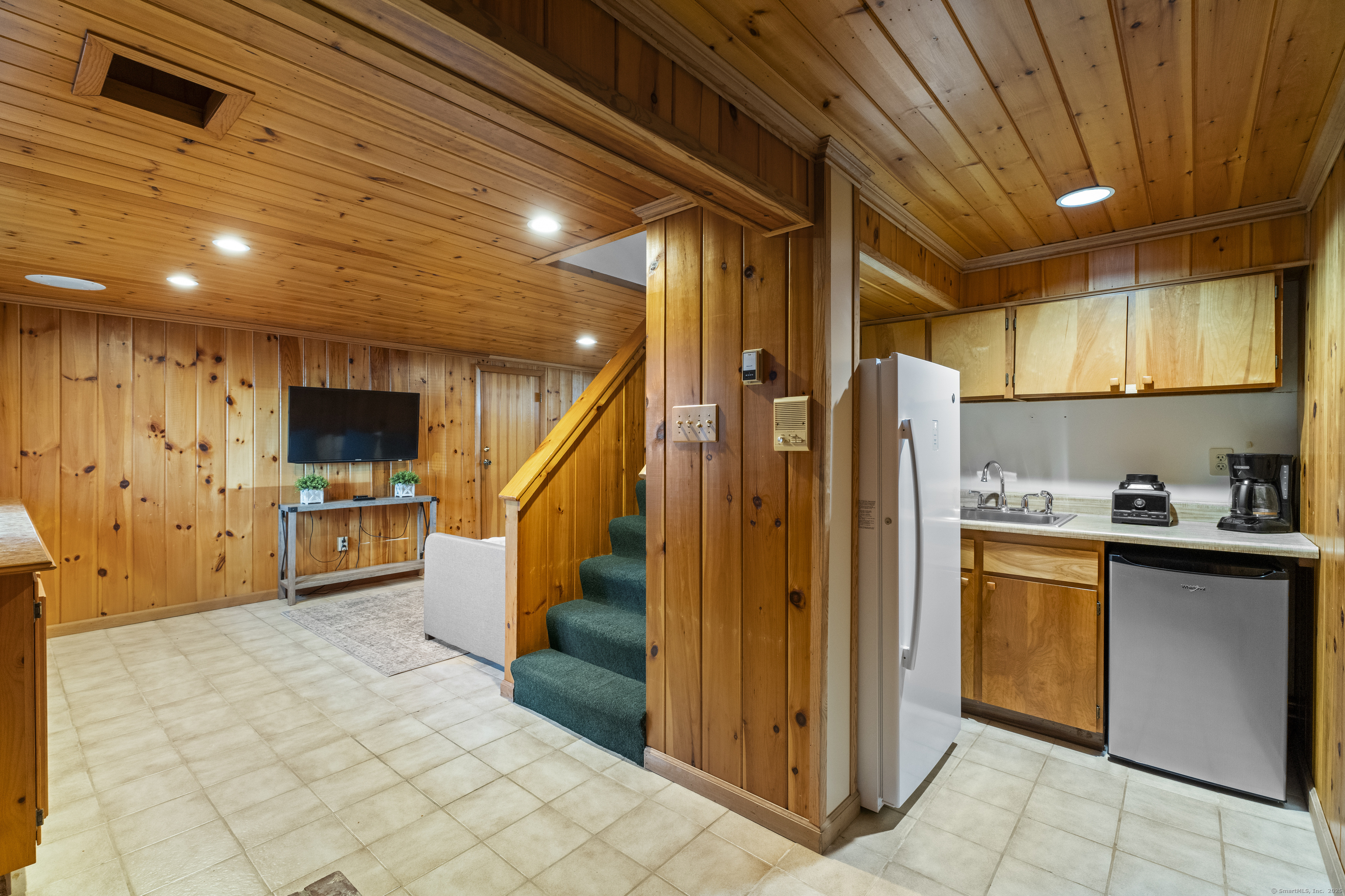 131 Vesper Street, Fairfield, Connecticut image 24