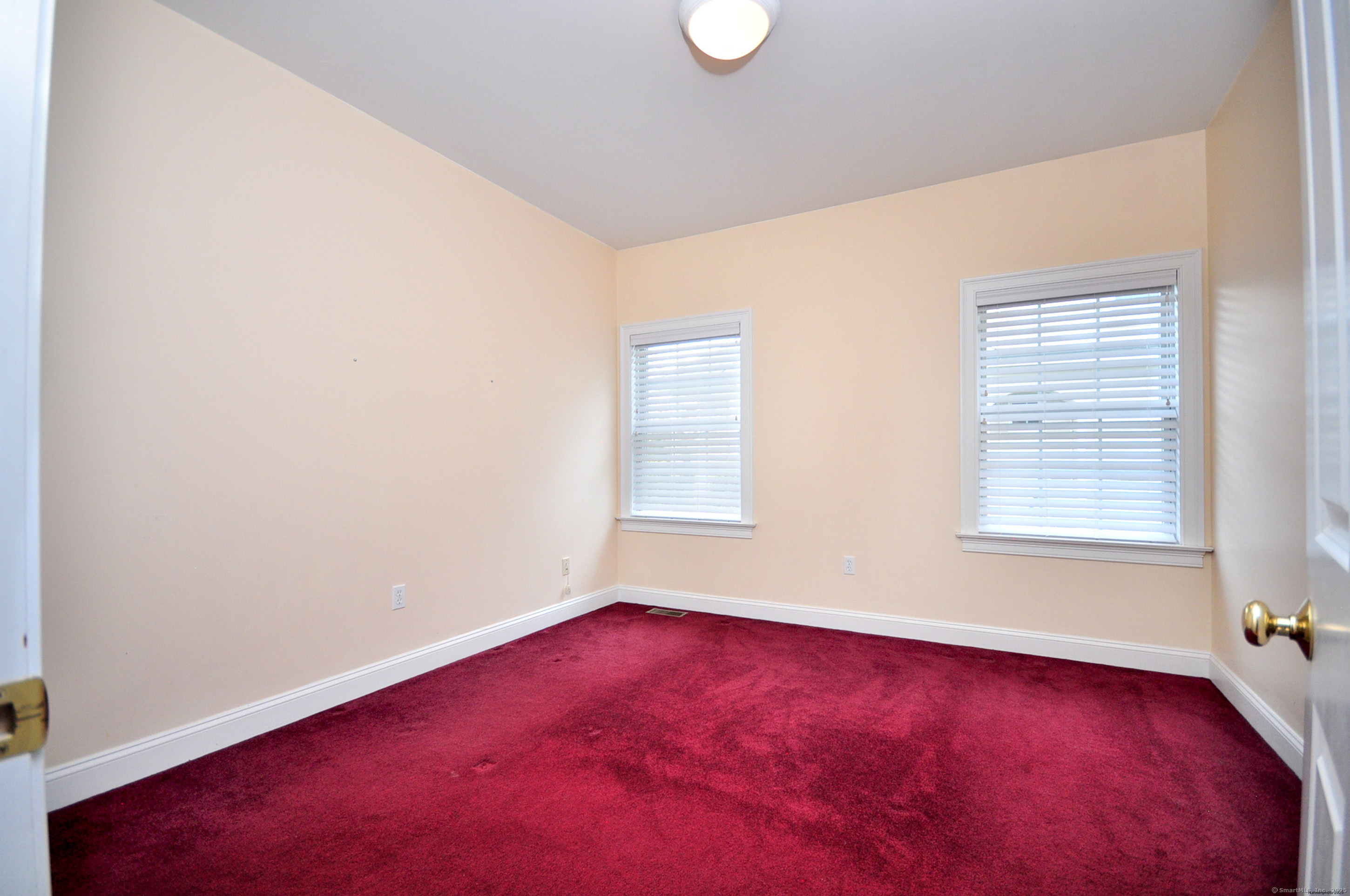 81 Hunt Glen Drive #81, Granby, Connecticut image 28