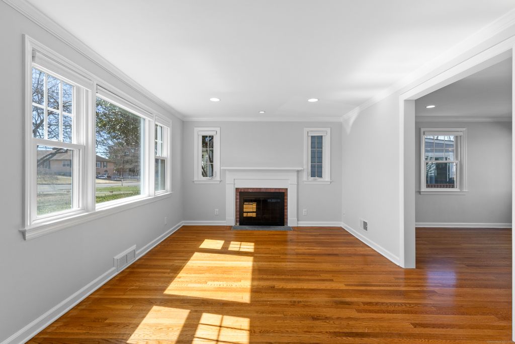 Photo of 36 Ocean Drive E, Stamford, CT 06902 (MLS # 24175015)