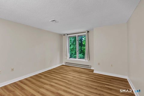 Tiny photo for 3 Saddle Crossing #3, Avon, CT 06001 (MLS # 24205716)