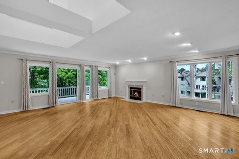 Tiny photo for 3 Saddle Crossing #3, Avon, CT 06001 (MLS # 24205716)