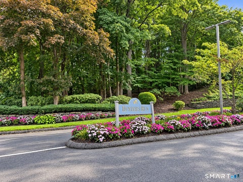 Tiny photo for 3 Saddle Crossing #3, Avon, CT 06001 (MLS # 24205716)