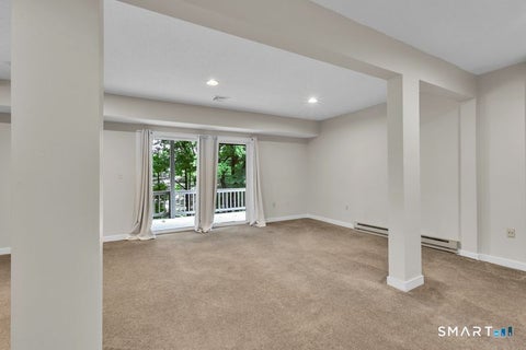 Tiny photo for 3 Saddle Crossing #3, Avon, CT 06001 (MLS # 24205716)