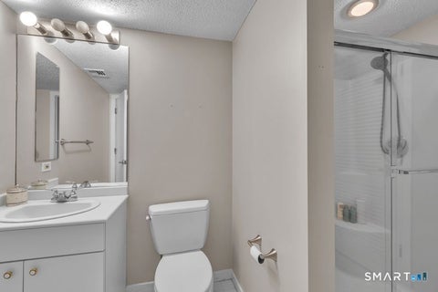 Tiny photo for 3 Saddle Crossing #3, Avon, CT 06001 (MLS # 24205716)