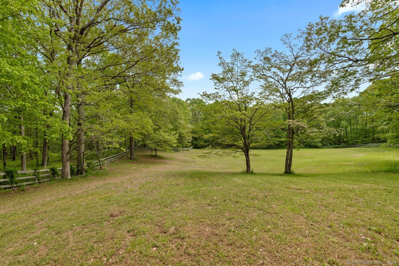 279 Ridge Hill Road, Montville, Connecticut image 28