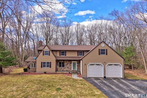 4 Alison Court Prospect CT 06712