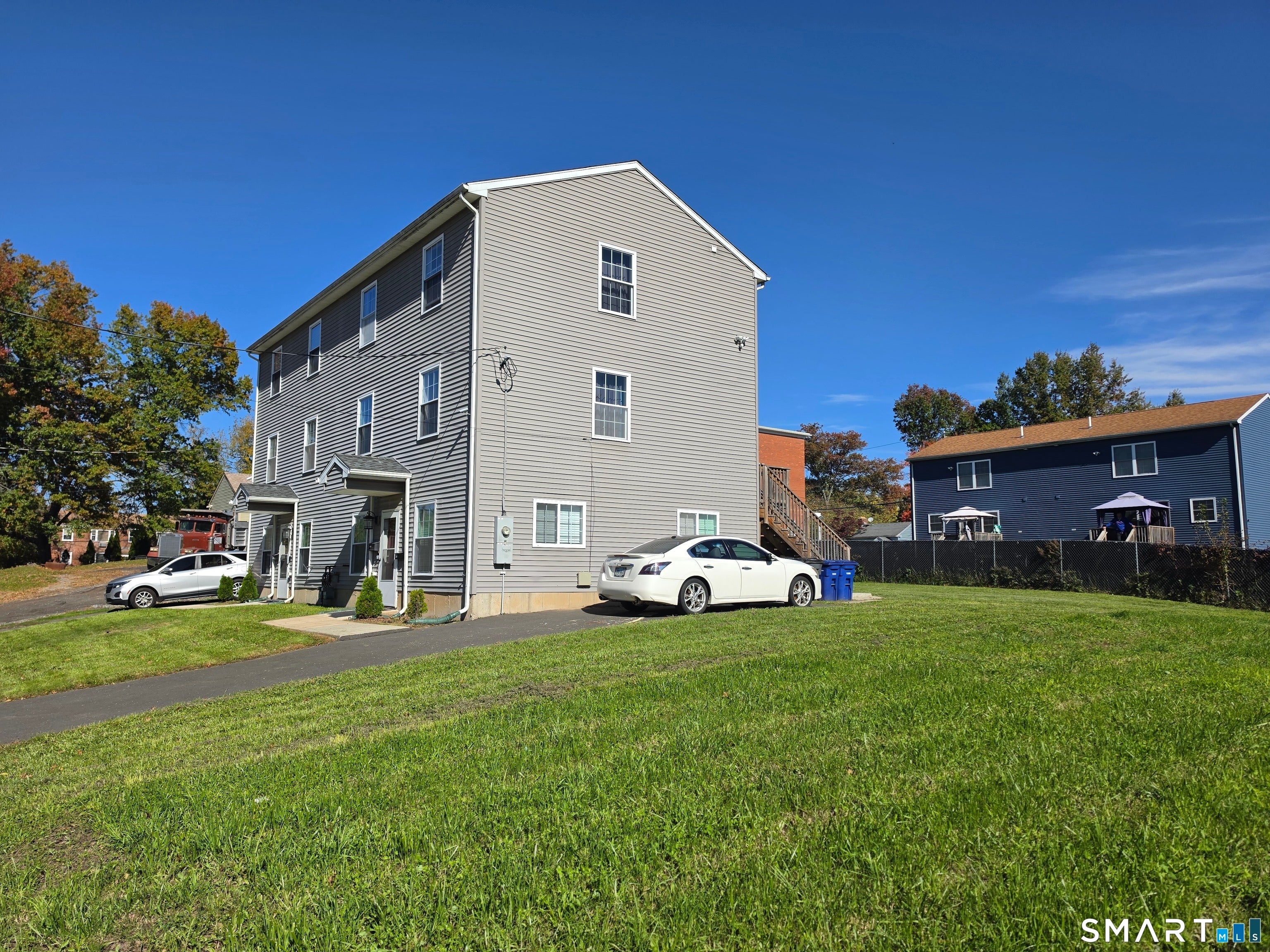 46-48 Brinley Avenue