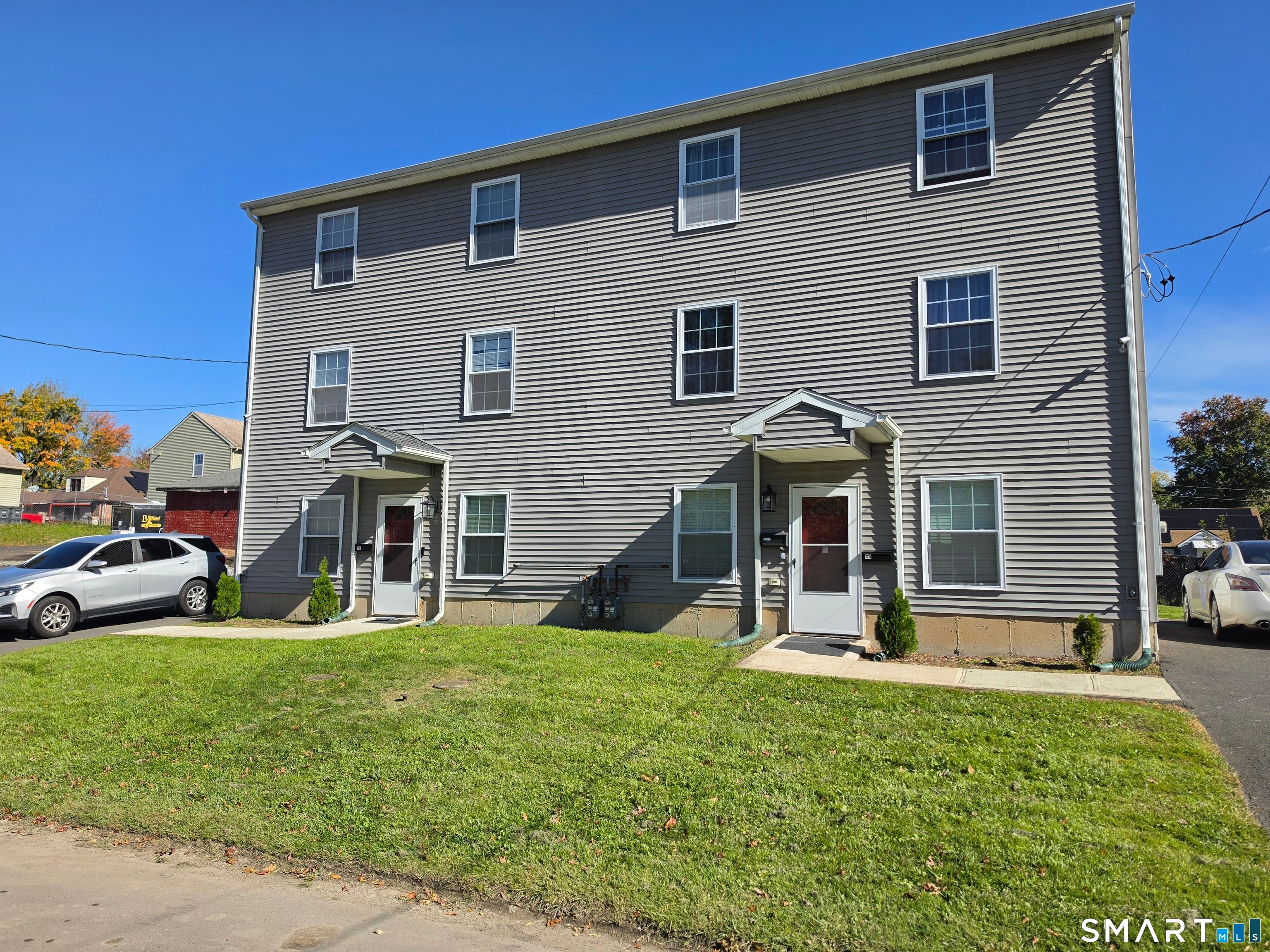46-48 Brinley Avenue