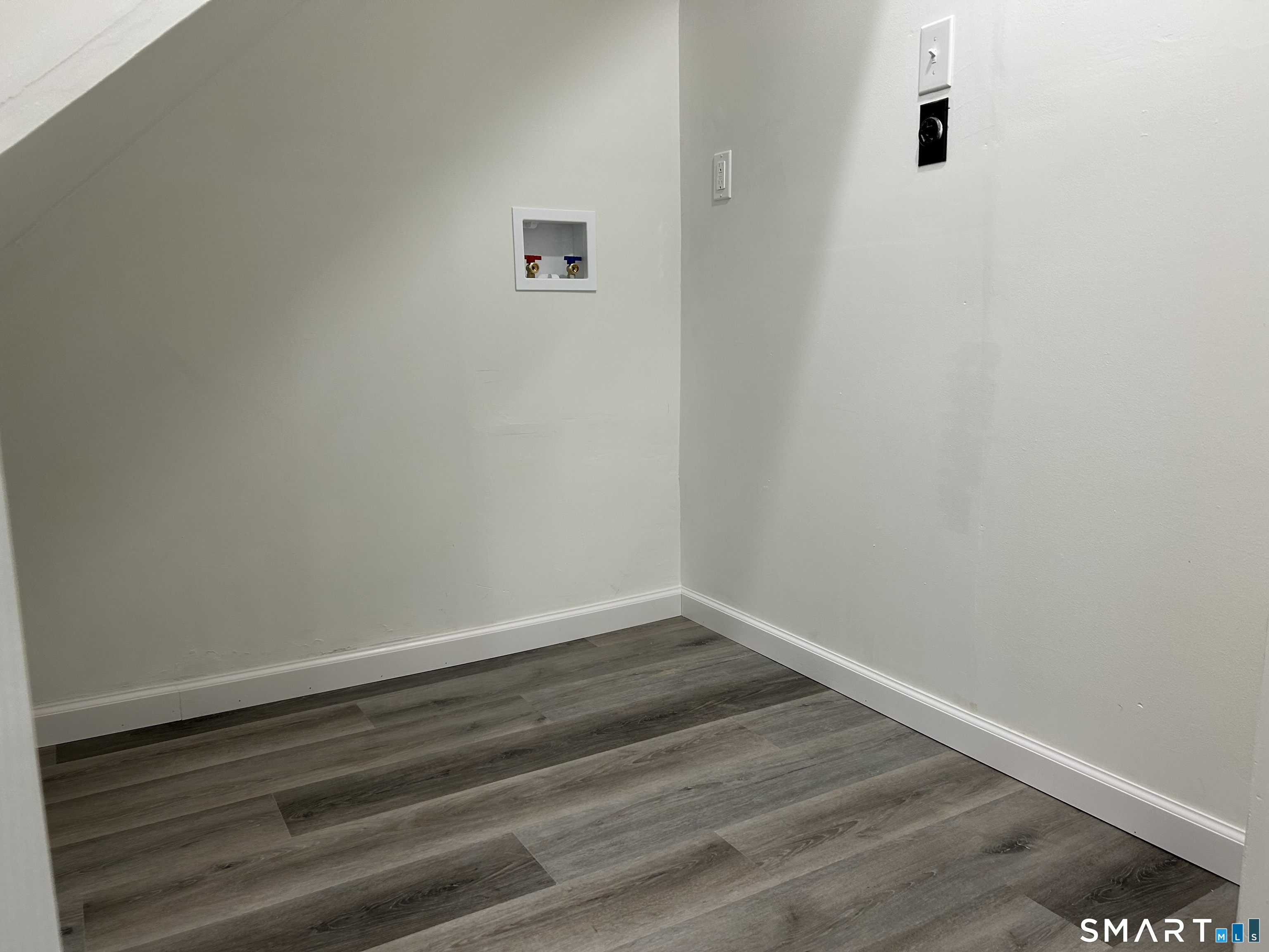 38 Sutton Place 38